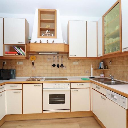 3 Bedroom Gorgeous Apartment In Wies מראה חיצוני תמונה